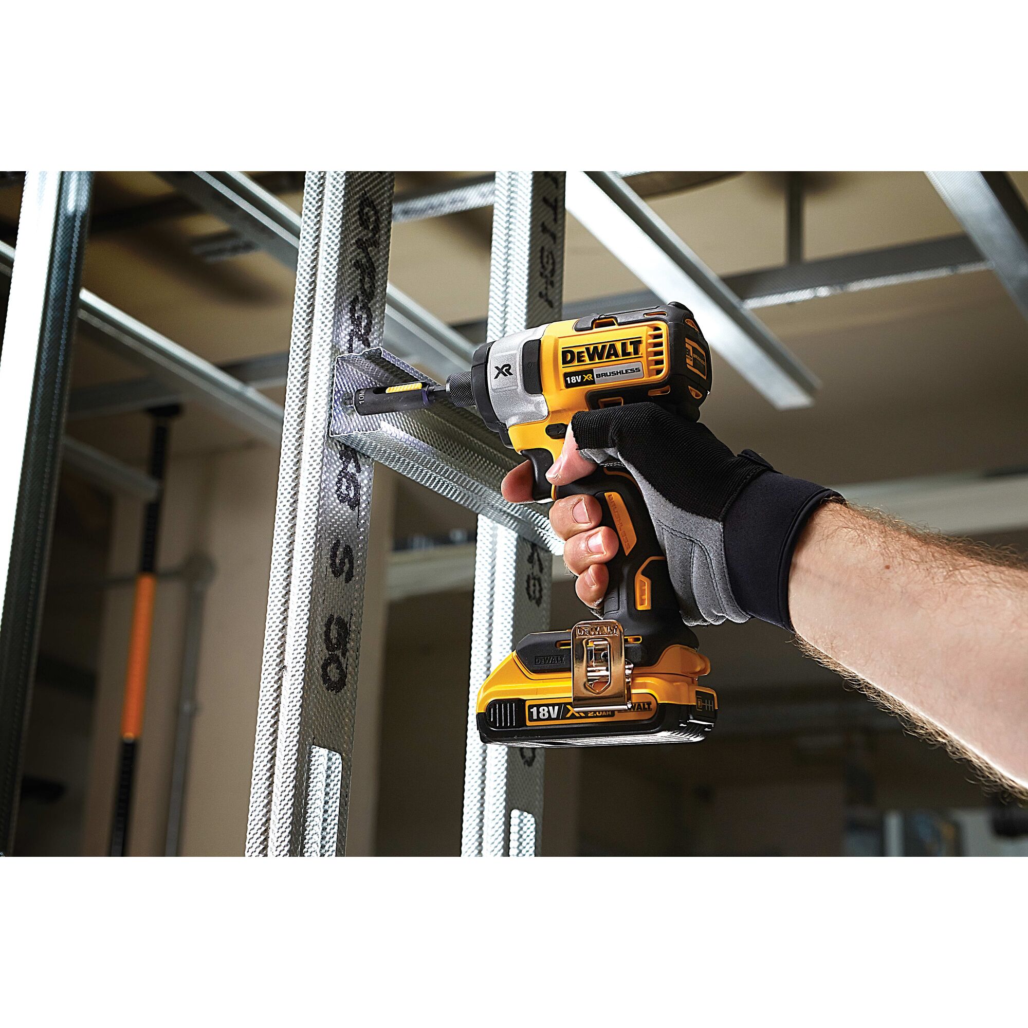 dewalt dcf886d2 impact driver