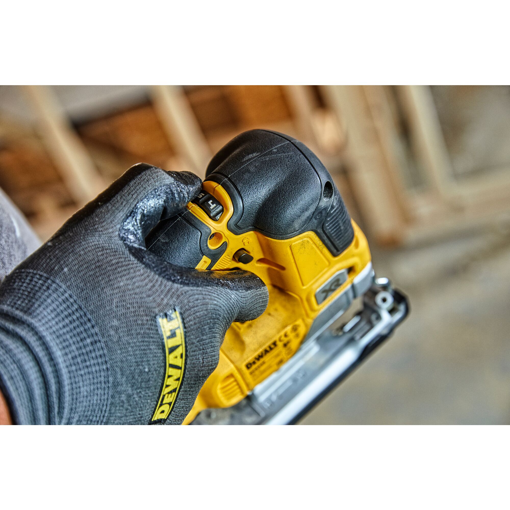 Dewalt jigsaw best sale xr brushless