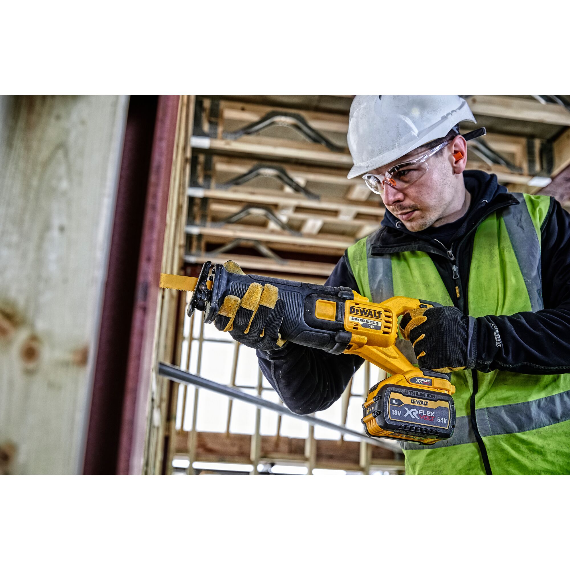 Dewalt xr best sale reciprocating saw