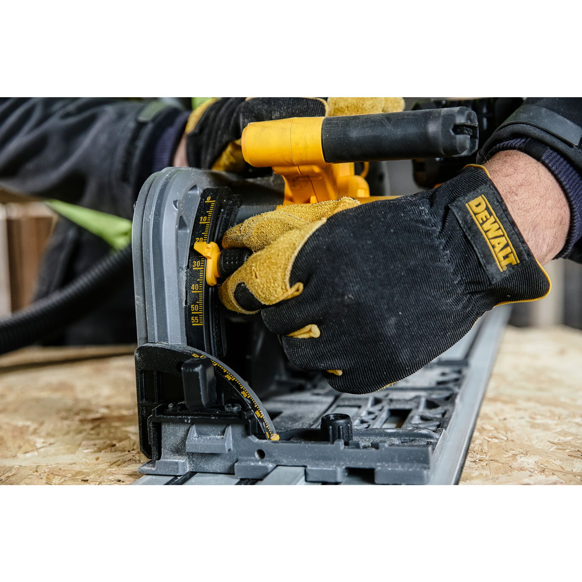 54V XR FLEXVOLT Plunge Saw 165 mm 2 X 6 Ah DEWALT