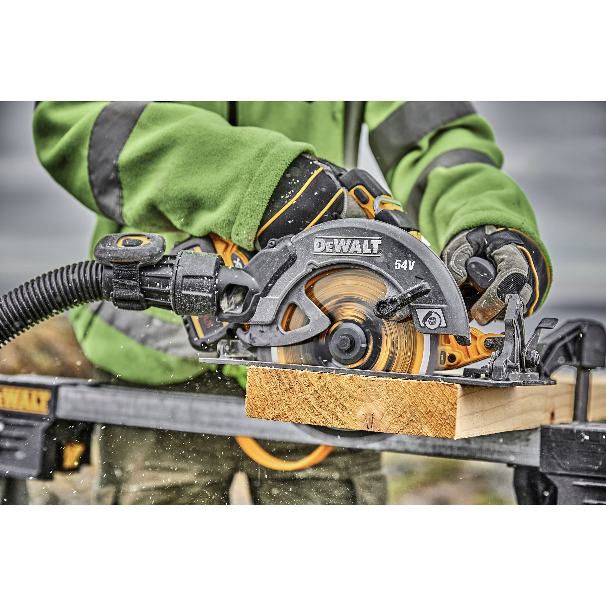 54V XR FLEXVOLT 190mm Circular Saw 2 X 9 Ah DEWALT