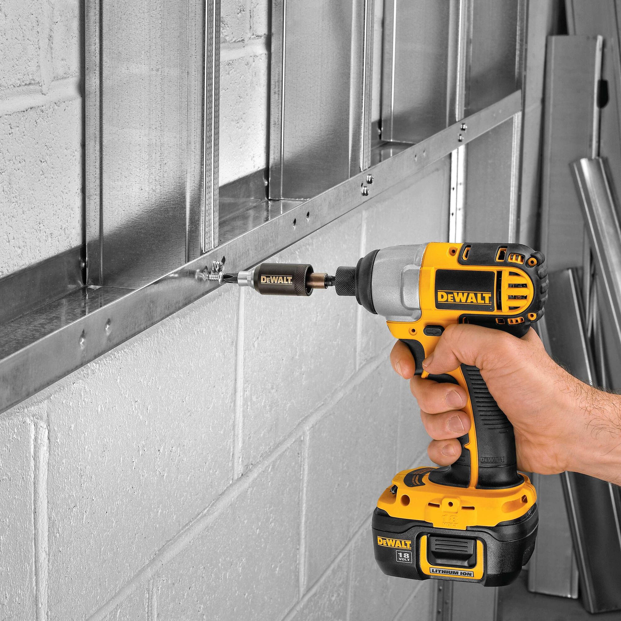 Dewalt extreme discount magnetic bit holder