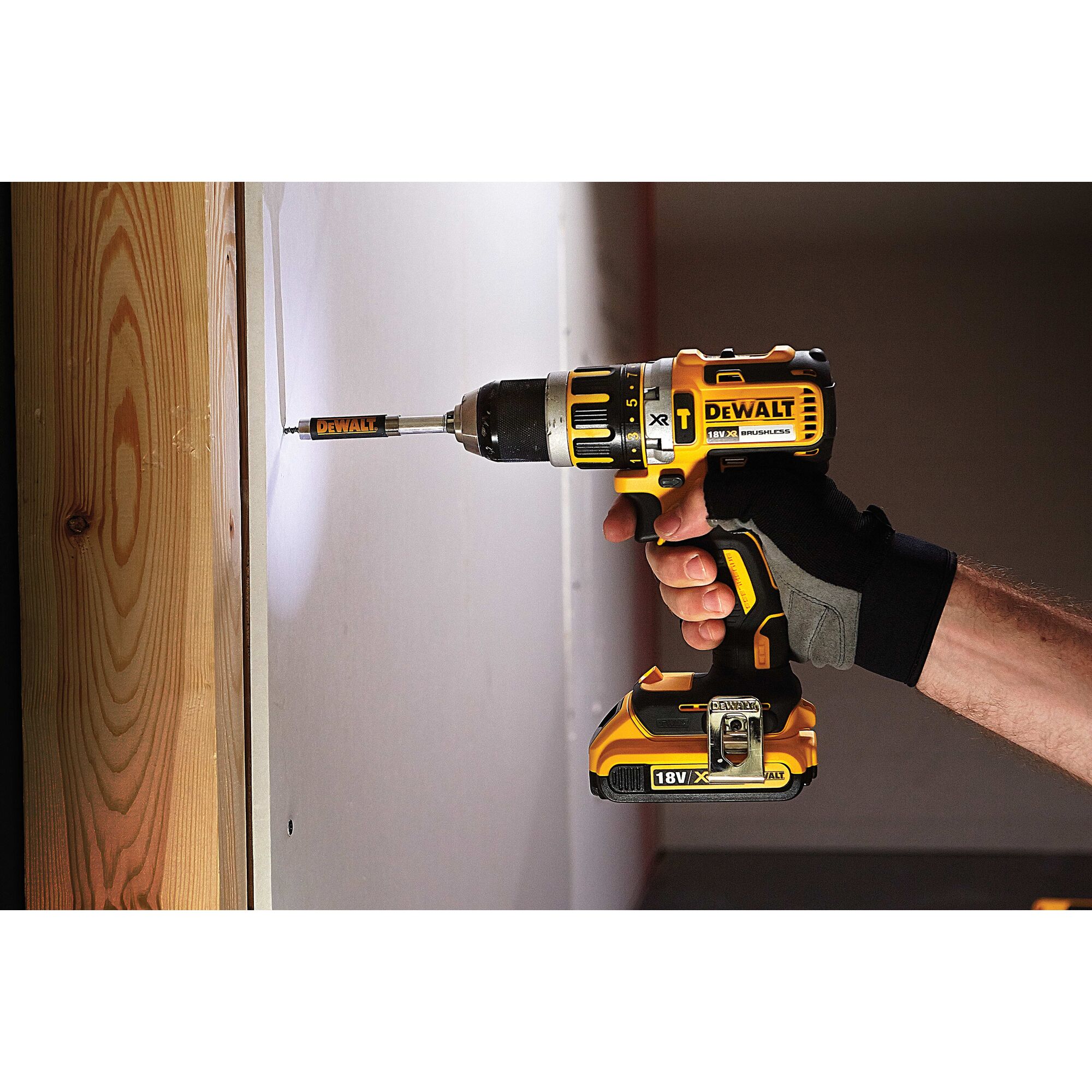 Dewalt drill best sale magnetic bit holder